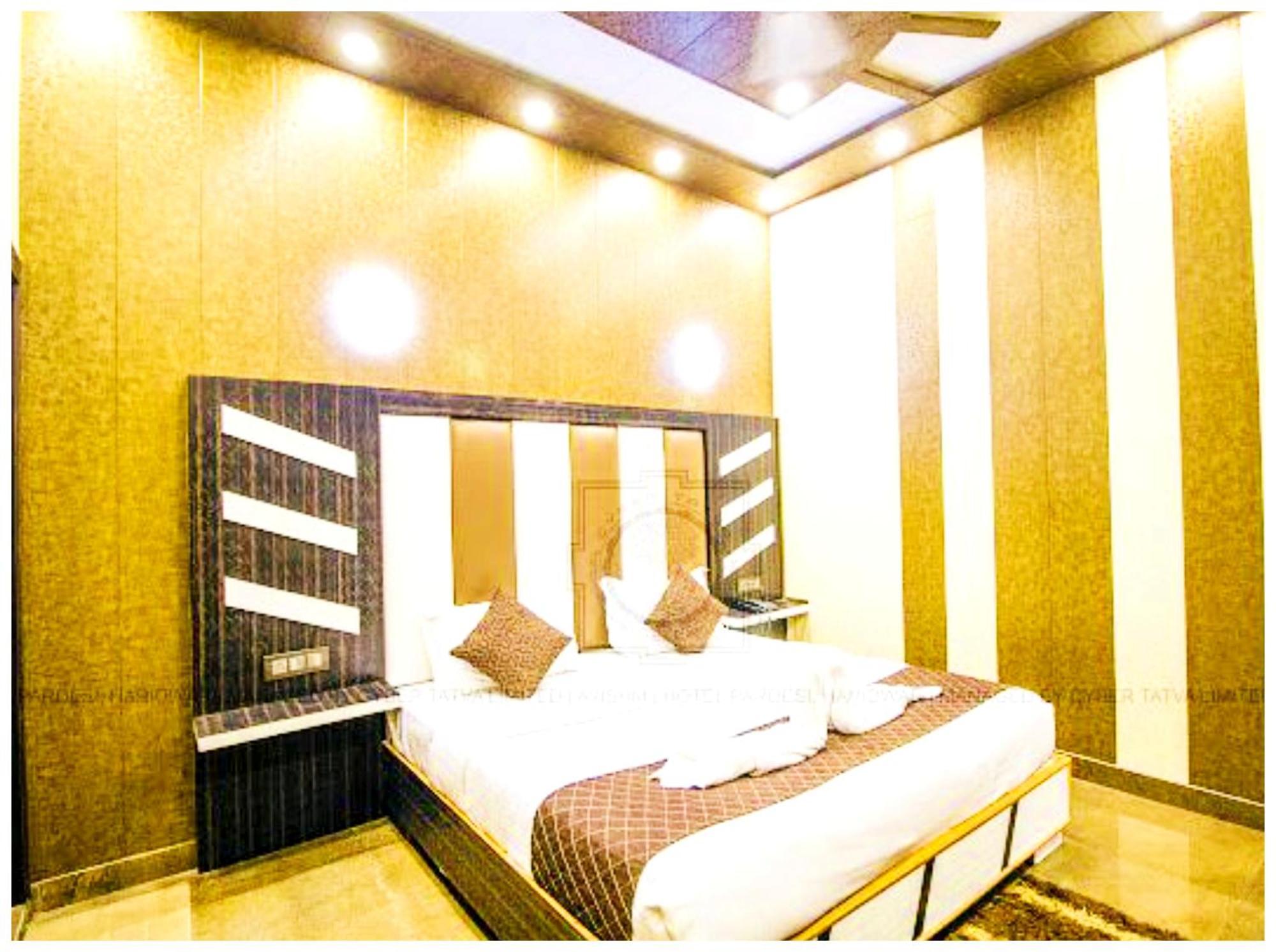 Grg Pardesi Hotel Харидвар Экстерьер фото