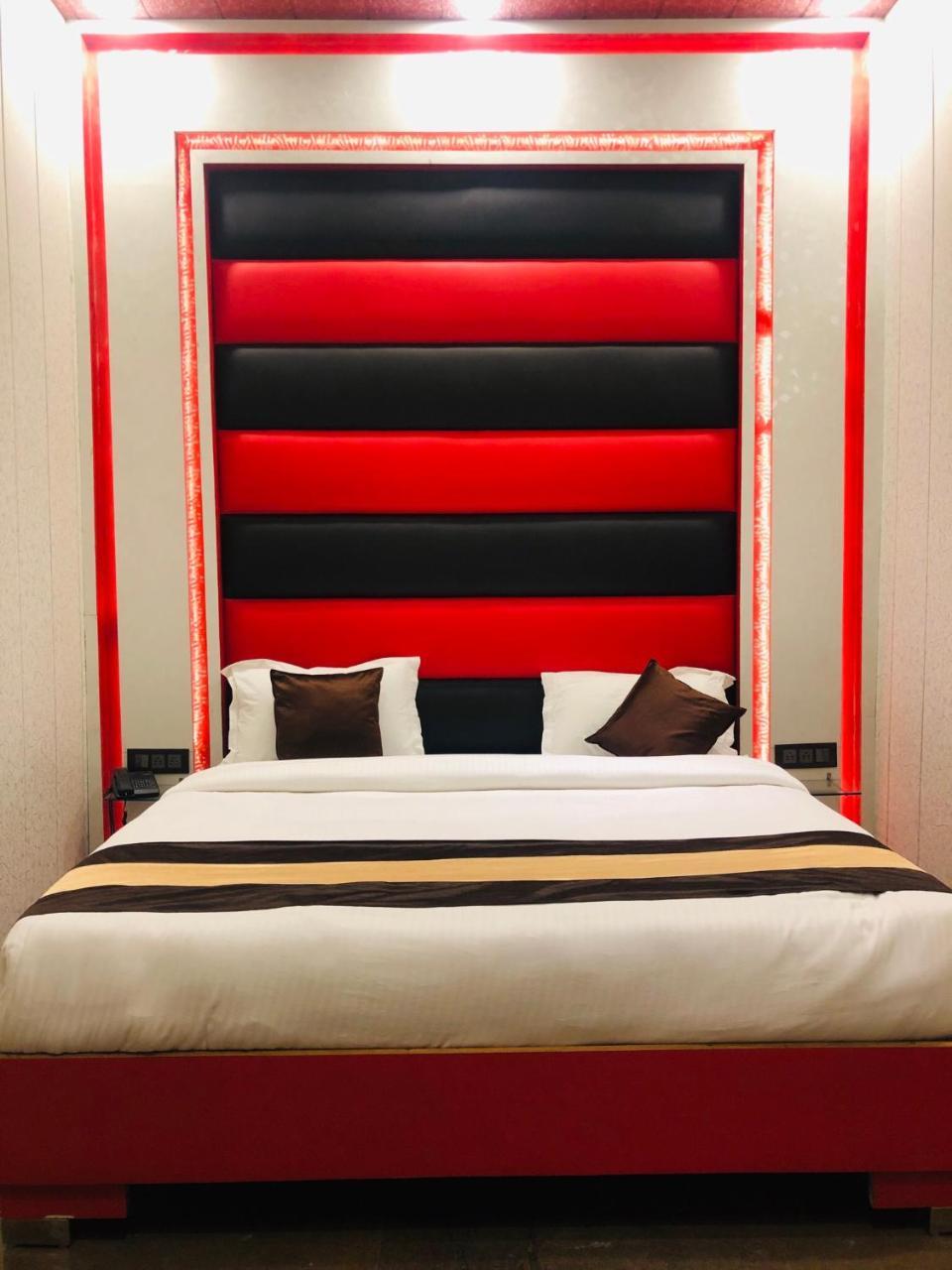 Grg Pardesi Hotel Харидвар Экстерьер фото
